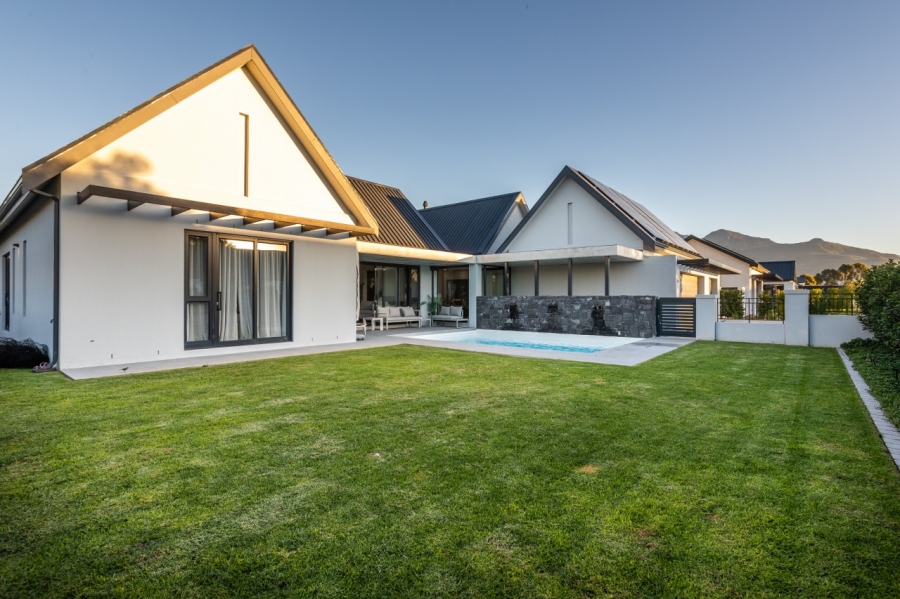 4 Bedroom Property for Sale in Val De Vie Estate Western Cape